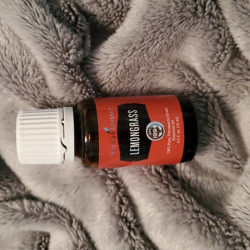 Lemongrass essential oil